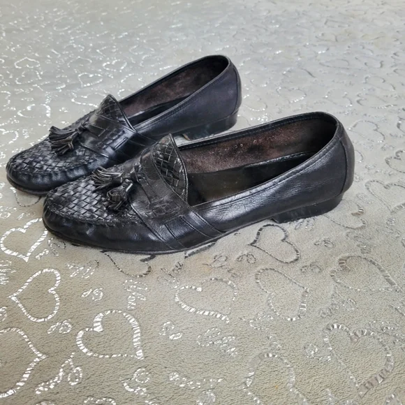 Cole Haan | Shoes | Vintage Cole Haan Monaco Loafers Black  display picture 2